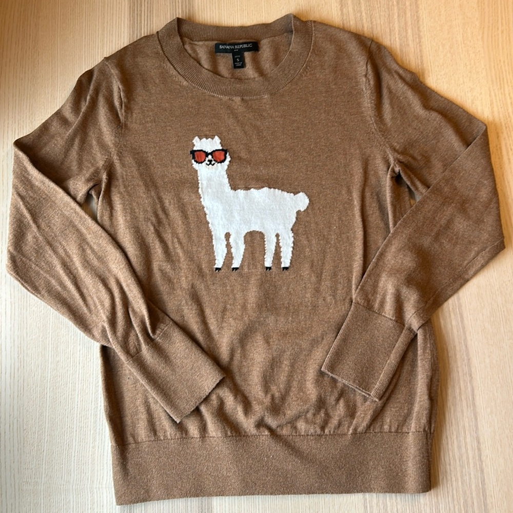 Banana Republic Lama Cream Sweater, Like New!